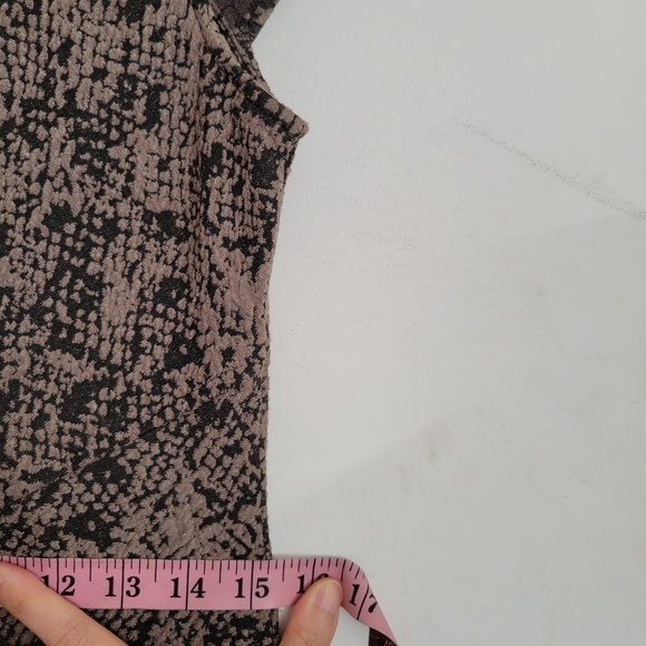 Calvin Klein Cap Sleeve Knit Textured Tan Sheath Career Dress Size Medium - Picture 8 of 12